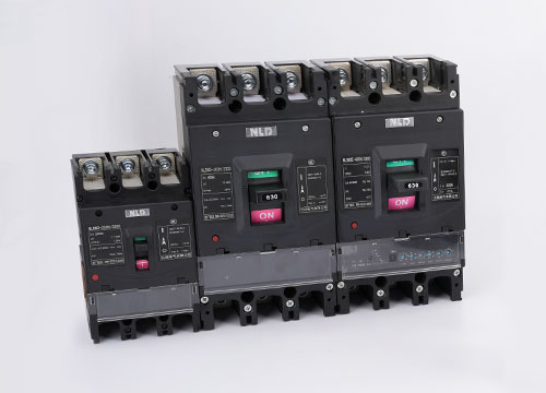 What is an MCCB (Molded Case Circuit Breaker)?